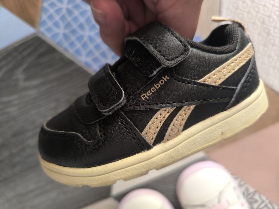 Детски маратонки Reebok и Geox + пантофи и джапанки