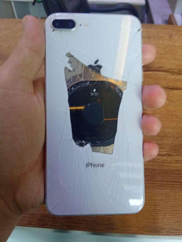 iPhone 8plus 64 tali