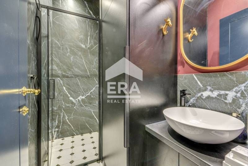 Продава се Двустаен апартамент в София, Център - 55 кв.м за 5091 €/кв.м - Снимка #10