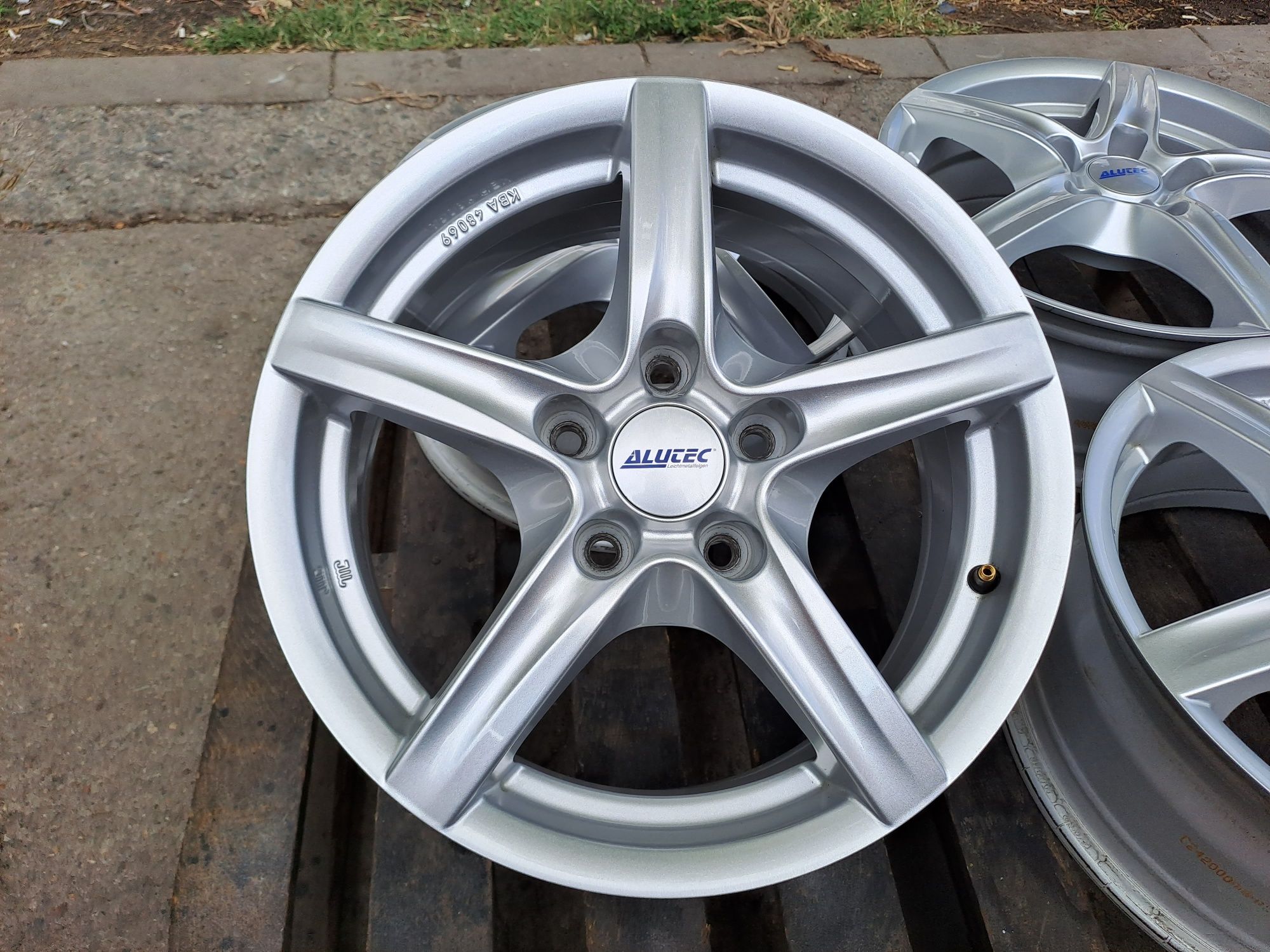 16" 5Х115мм, 5x115mm Alutec: Като Нови Алуминиеви джанти
