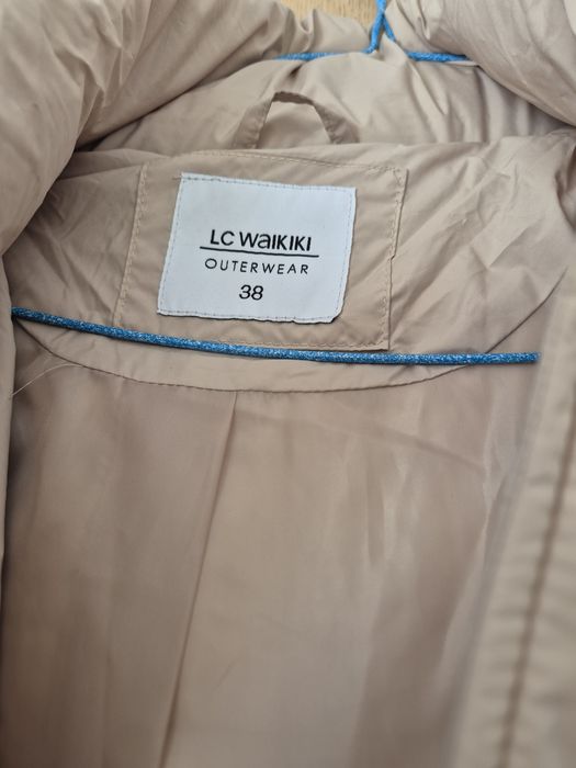 Geaca lunga, marimea 38 sau M