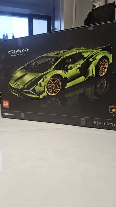 Lego Technic Lamborghini Sian