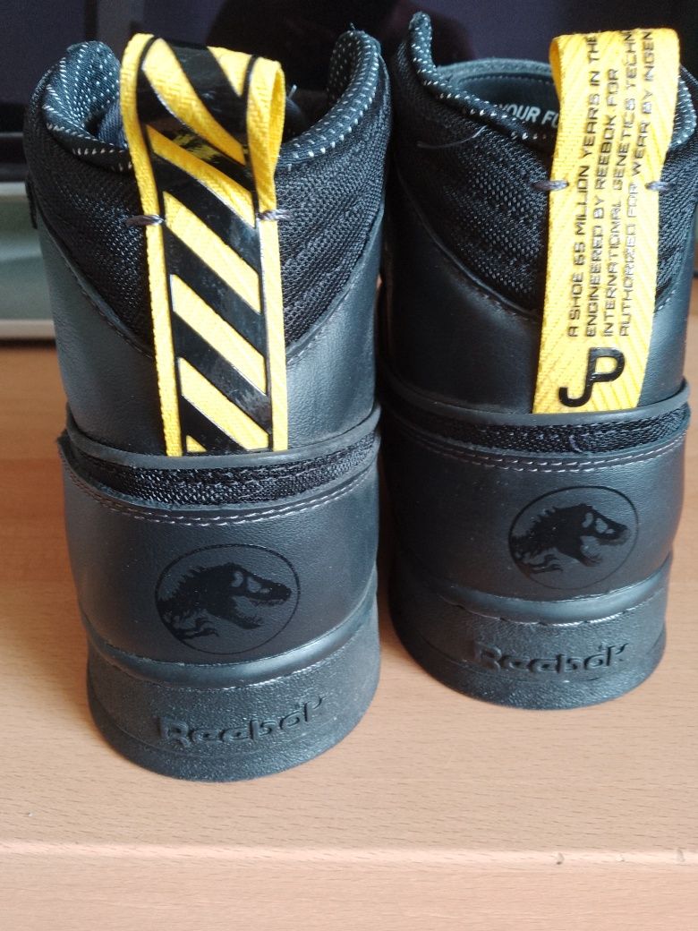 REEBOK X Jurassic park stomper , нови