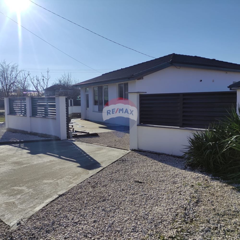 Продава се Къща в с. Гурково, Област Добрич - 160 кв.м за 1063 €/кв.м - Снимка #5