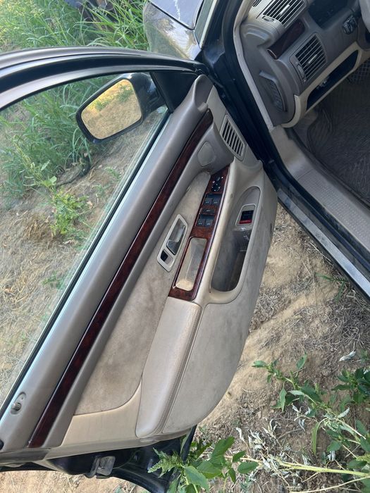 Продава се на части Ауди а8 д2