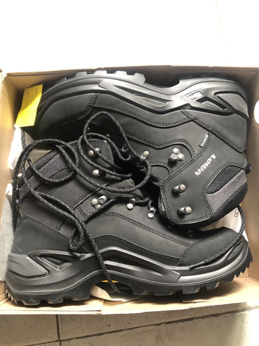 Туристически обувки Lowa Renegade