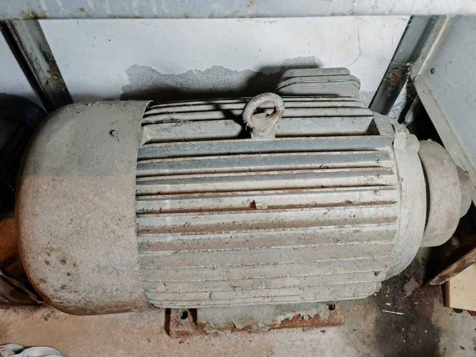 Motor Electric Trifazat Industrial 7.5 kW (sau 5.5 kW) - (~3000 RPM)