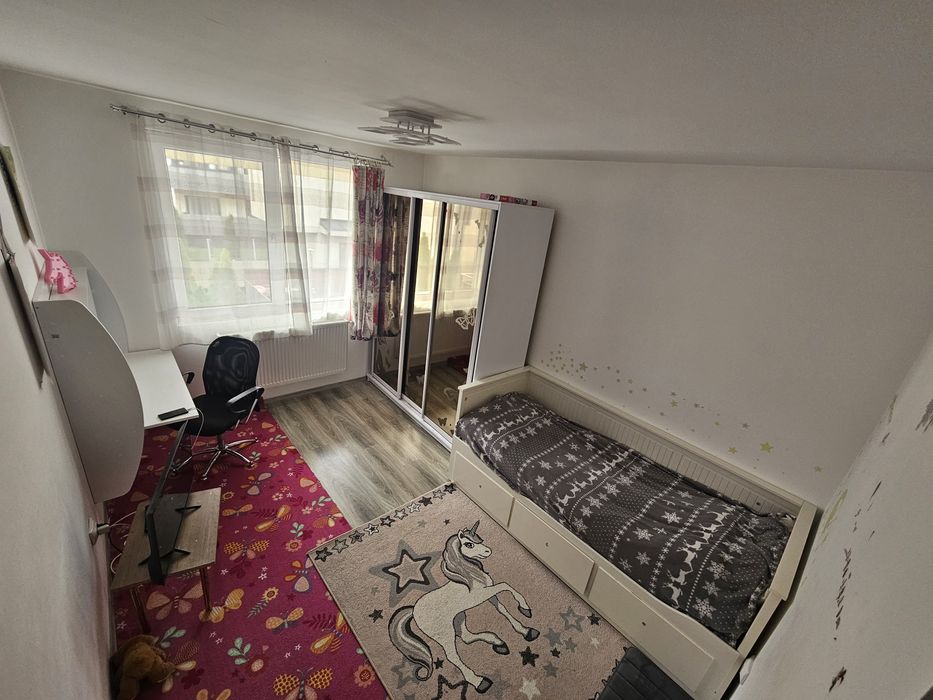 Duplex  5 CAMERE  zona Urușagului