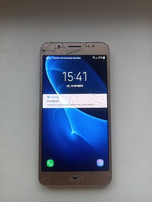 Продам телефон Samsung Galaxy j5 16 в хорошем рабочем состоянии