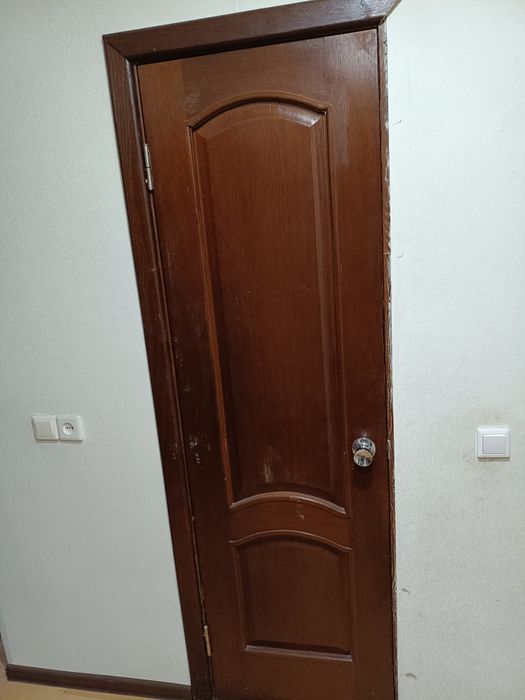 Продам двери в ванну, туалет и спальню
