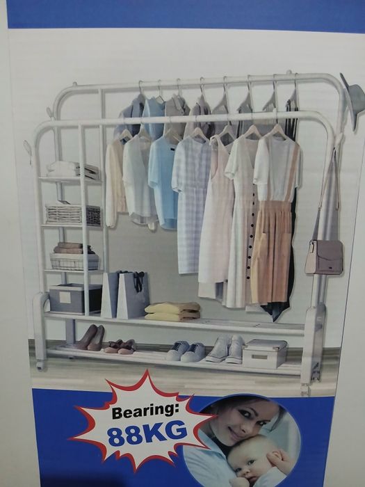 Yangi karopka Kiyim ilgich, veshalka