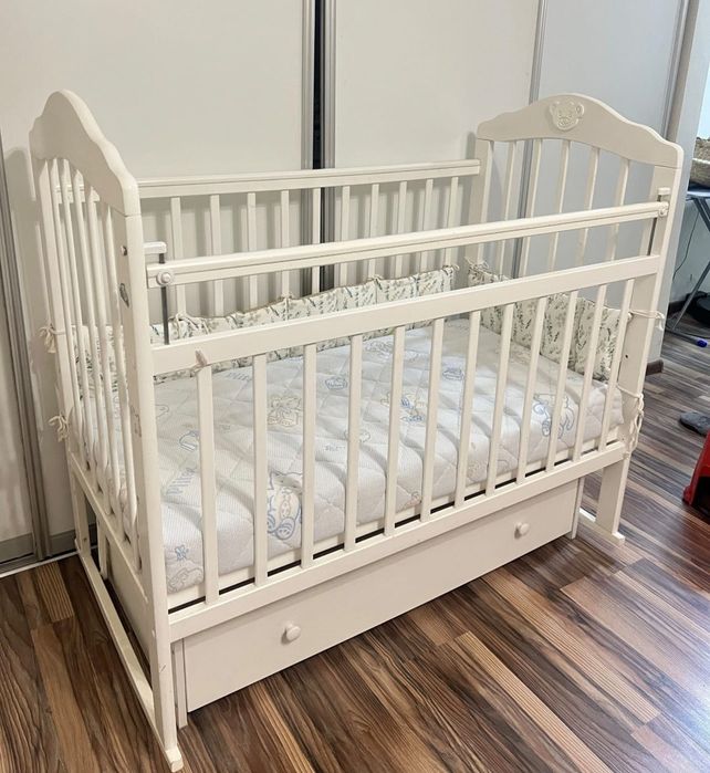 Манеж детский деревянный