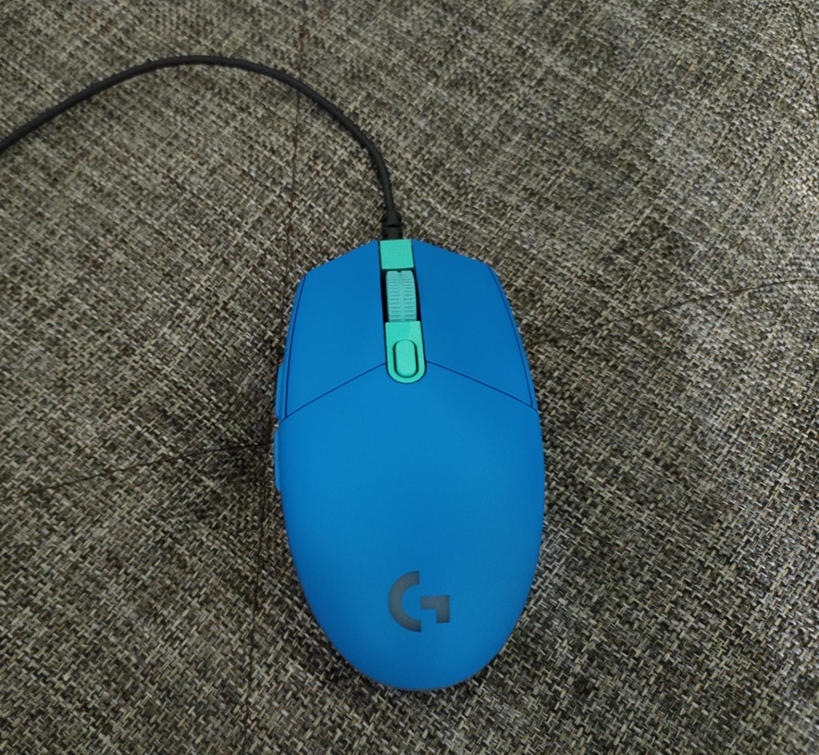 Продам мышь Оригинал Logitech G102