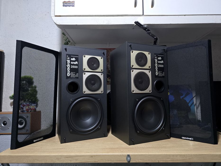 Boxe QUADRAL ALL-CRAFT 2500, 3 cai, bass reflex ,70w ,8 ohm,