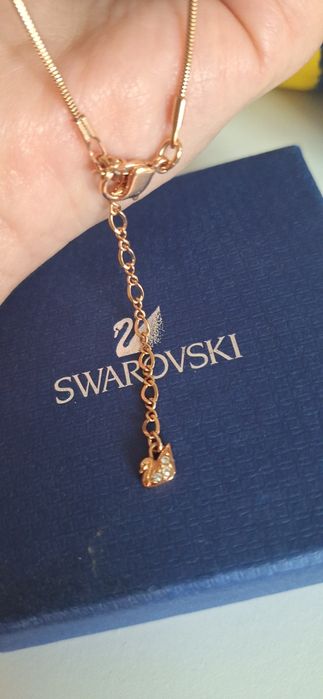 Swarovski ново оригинално  дамско колие