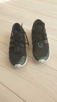 Adidas pentru jogging