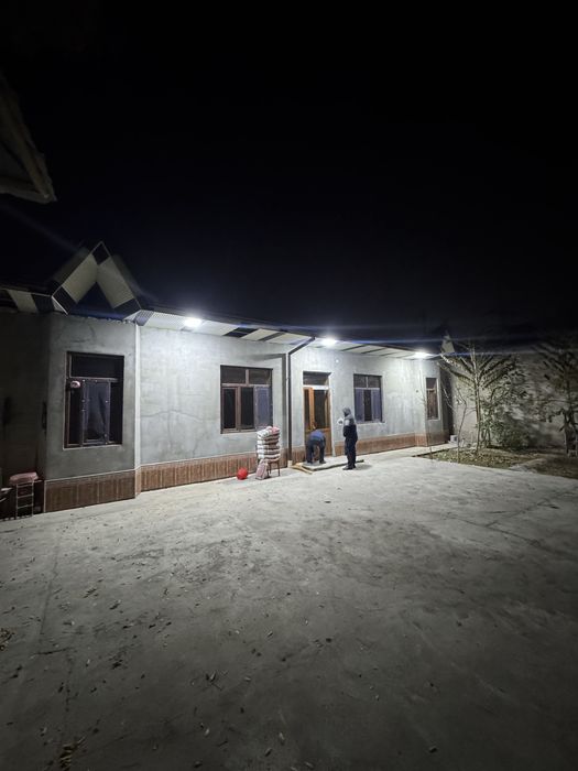 Yashnabot rayon 4 xona yeng uy