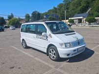 Mercedes V220 CDI