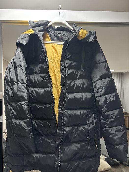 Зимно яке с качулка