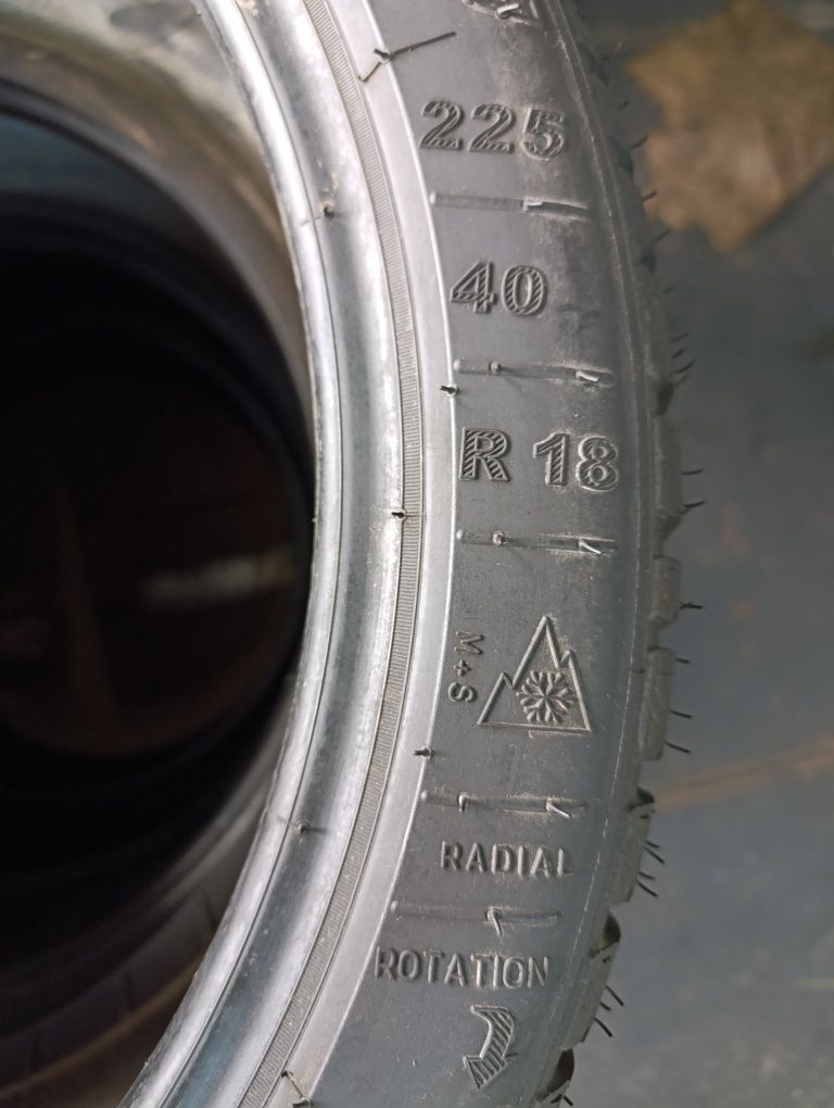 Două anvelope allseasons 225 40 18 Kleber Quadraxer 2 noi