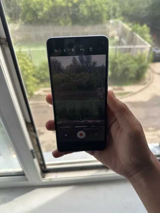 Продам  телефон Самсун А72