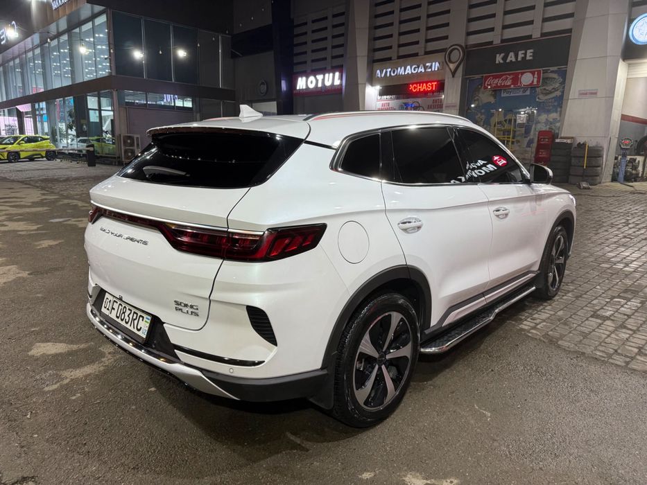 BYD Song Plus DMi Gibrid