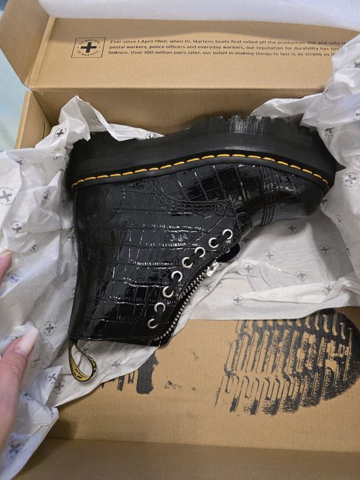 Bocanci dr. Martens Sinclair