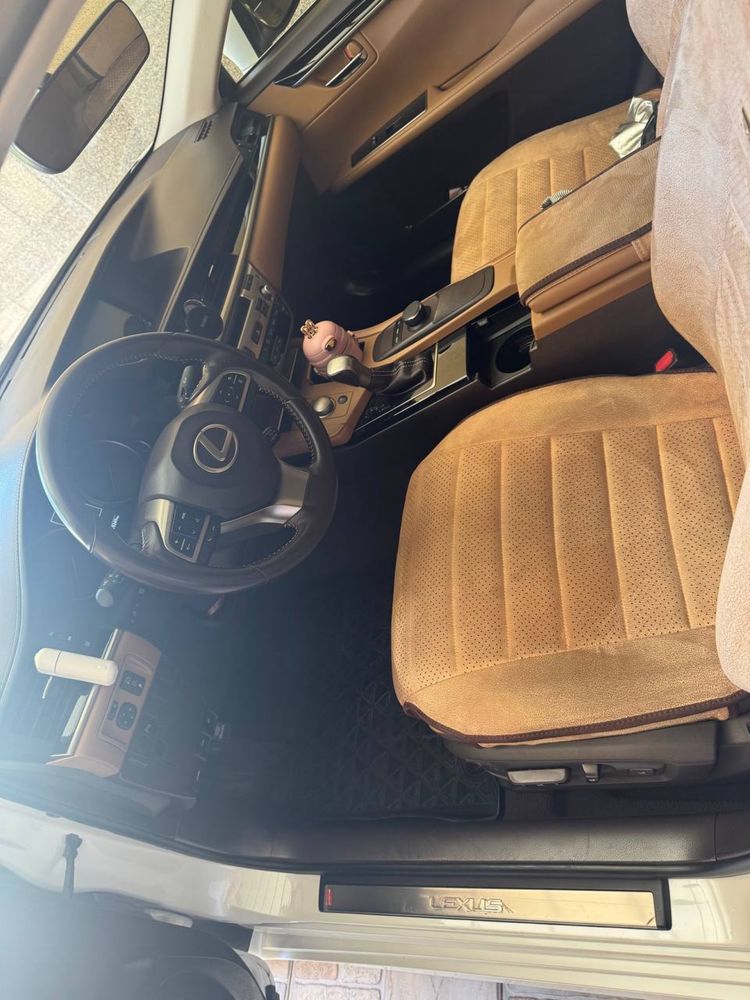Lexus ES 250 Срочно