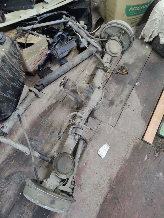 Задняя балка в сборе