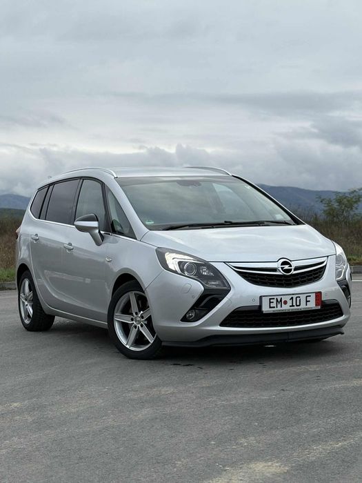 Opel Zafira 2016/Euro 6/ 2.0 diesel Automat  170 cp/7 locuri