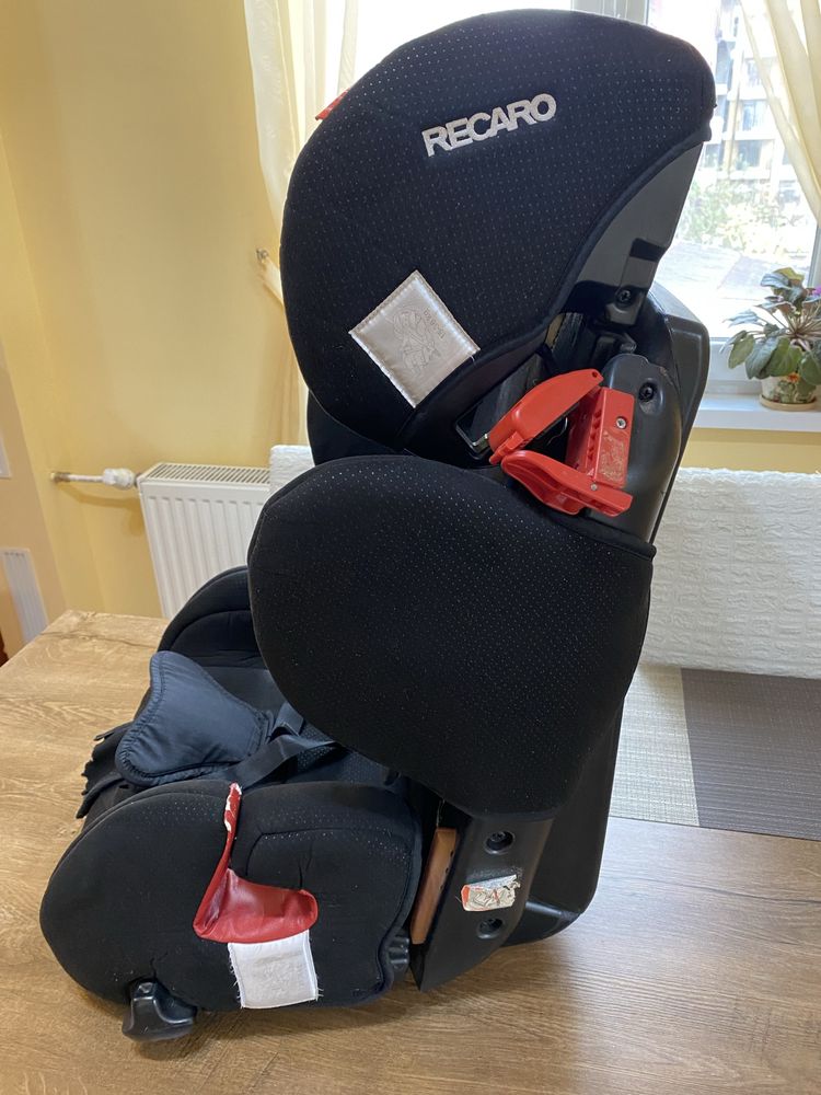 Столче за кола Recaro