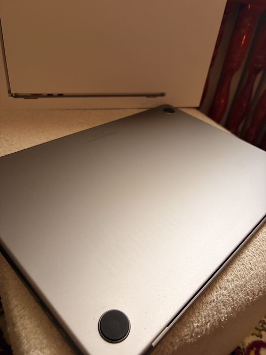 Macbook air 15’ 2023