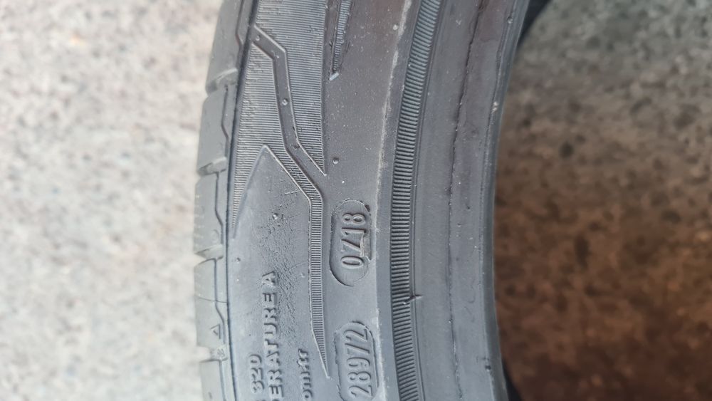 2 anvelope vara Petlas 275/35/18,ca si noi.