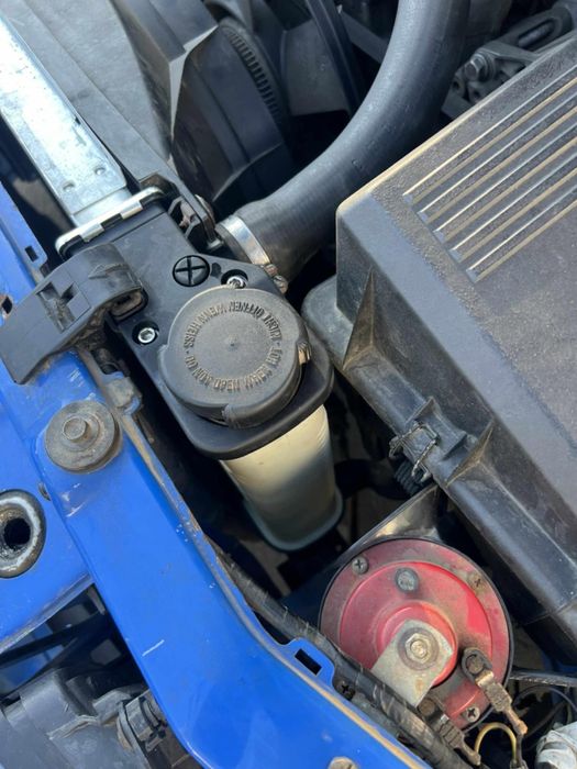 Vând E36 sau schimb