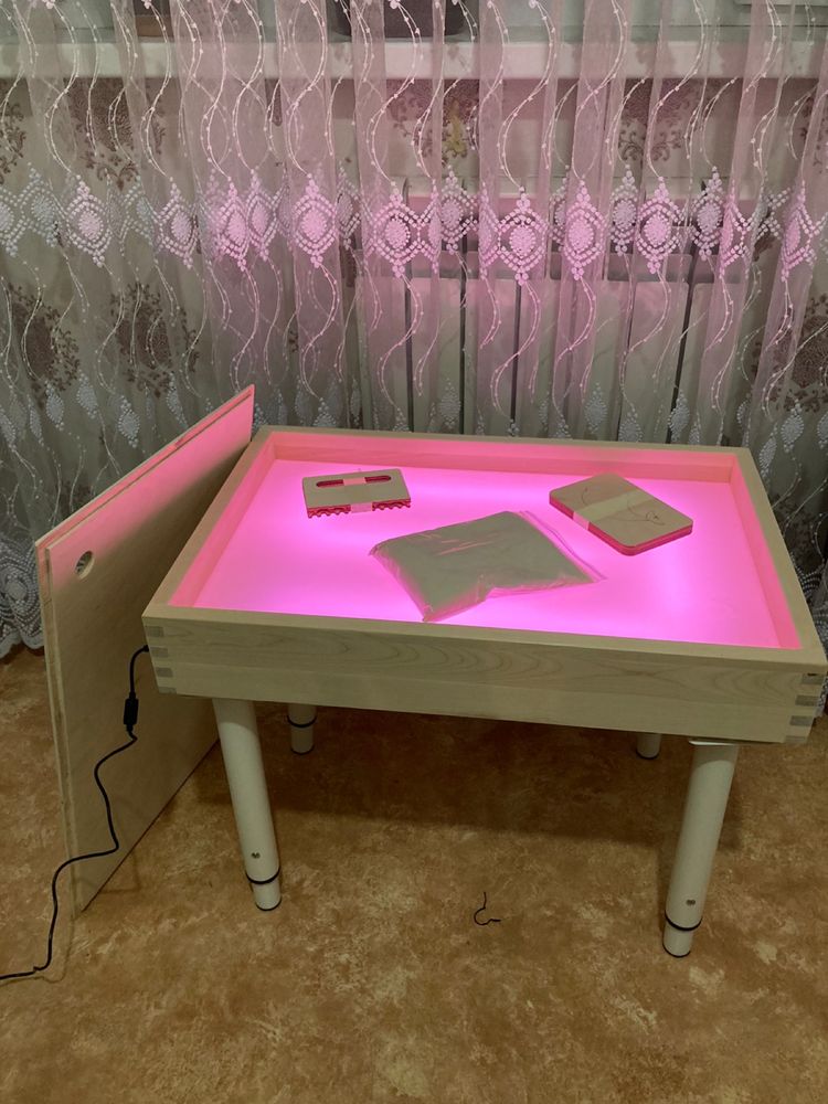 Продам новый световой стол для рисования песком