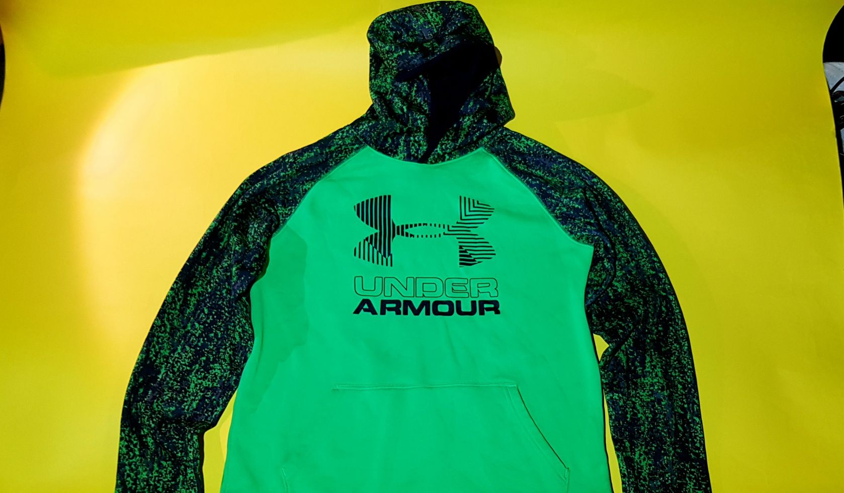 Under Armor  мъжки суичър