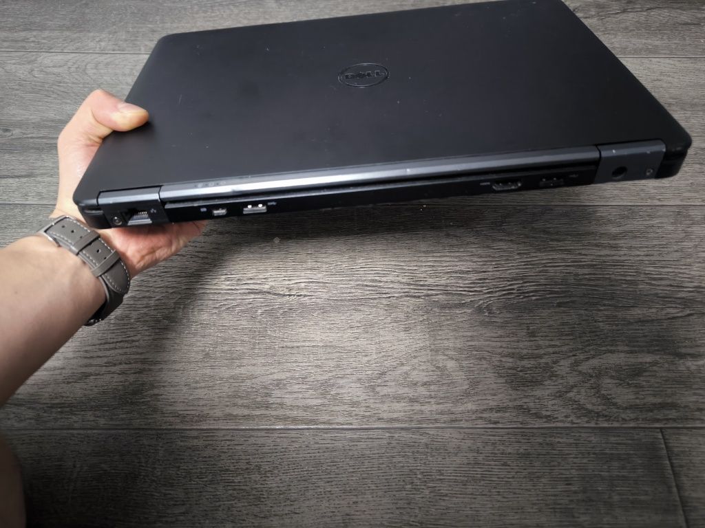 Ноутбук dell e 7450