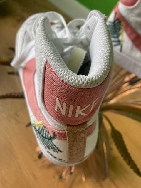 Sneakers Nike dama, marimea 37