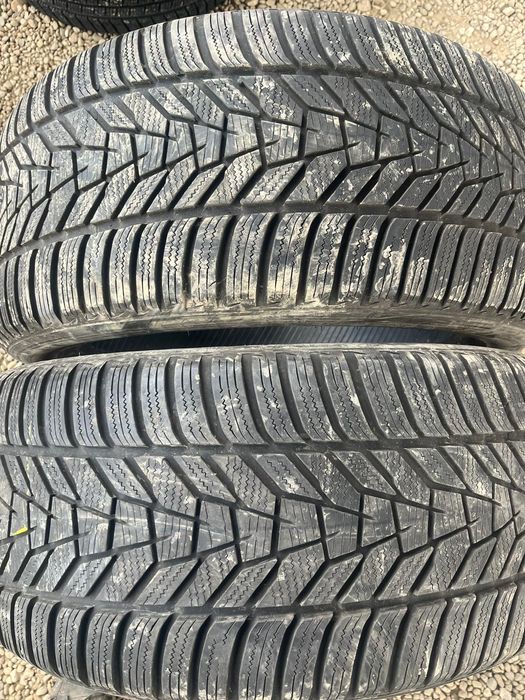 275/40 r20 de iarna 2 buc f bune HANKOOK