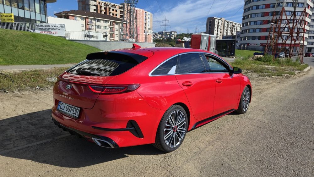 Kia proceed GT 204 cp