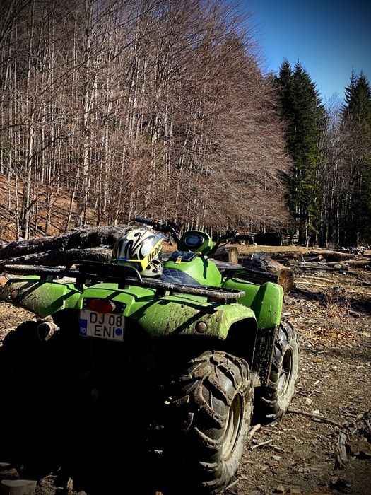 Vand sau schimb atv Arctic cat 500