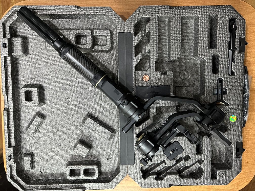Стедикам, стабилизатор CRANE 2S Zhiyun