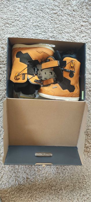 Boots snowboard femei Lara Deeluxe 38,5