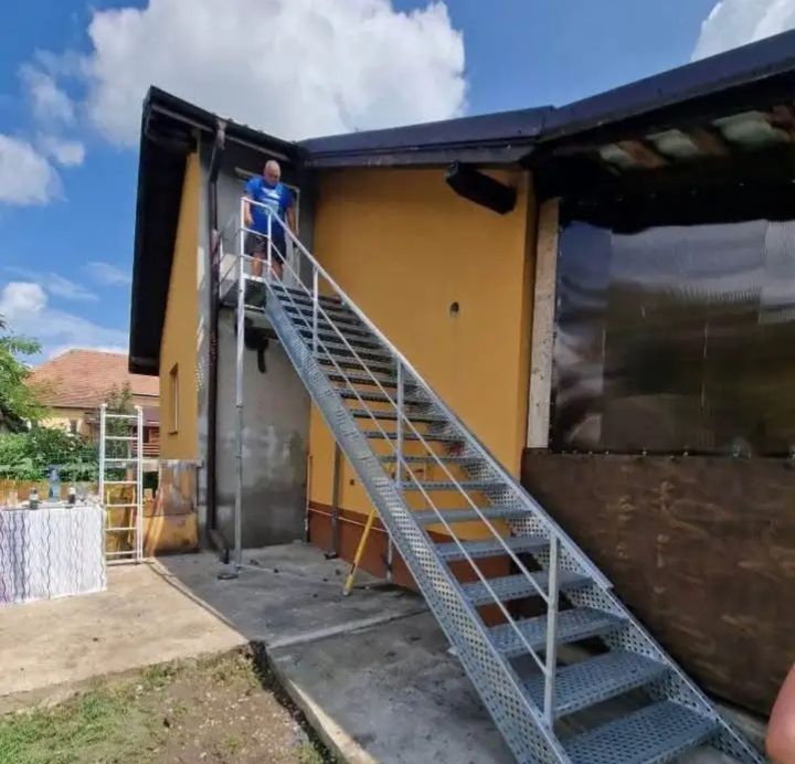 Vindem grătare zincată orice dimensiune și trepte