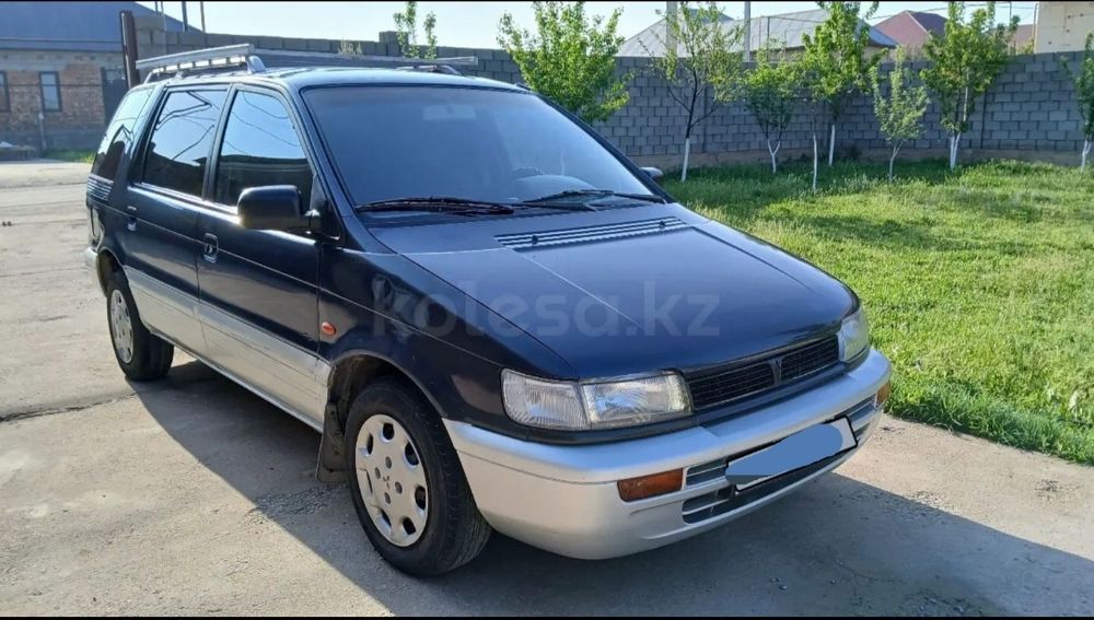 Мицубиси спейс вагон