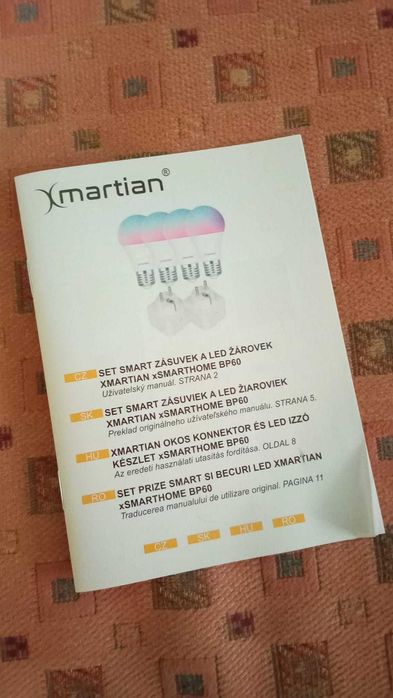 Vand 2 prize inteligente-smart și 4 becuri smart cu culori multiple