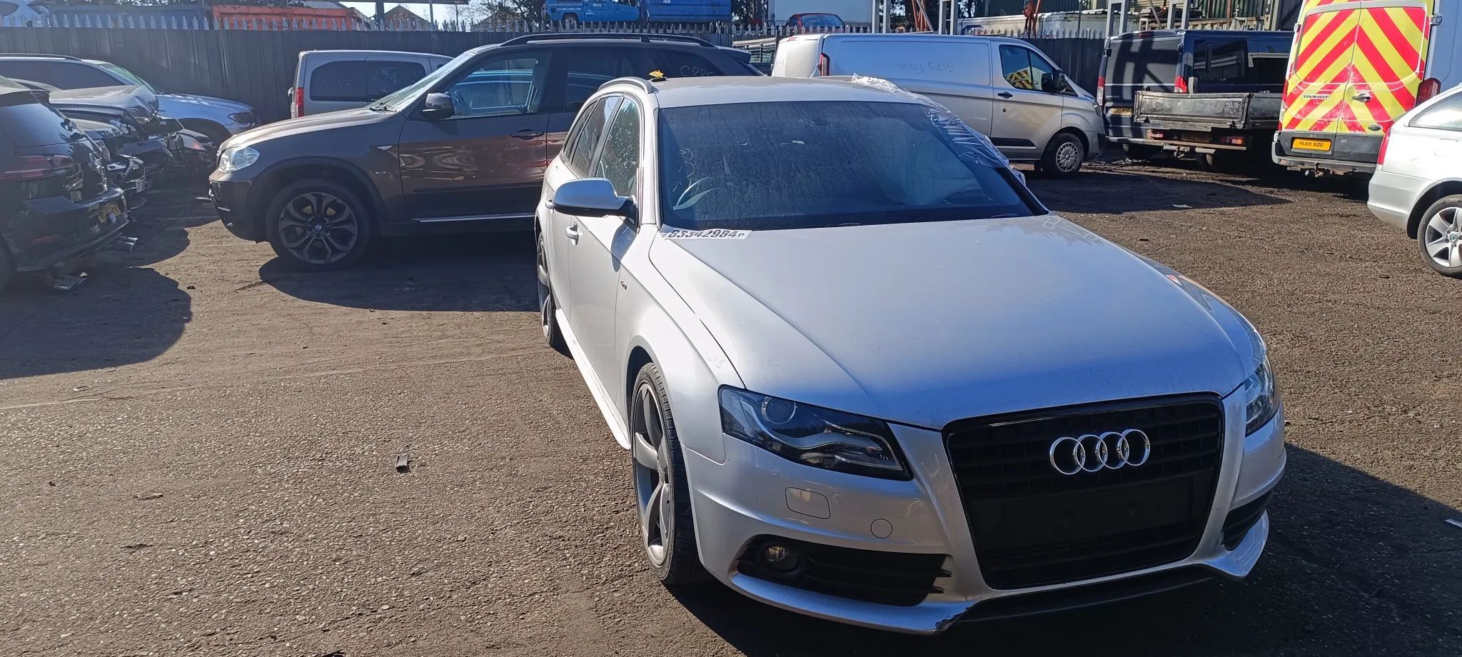 Dezmembrari / Dezmembrez Audi A4 B8 2.0 CAGA cutie viteze MMV culoare L7XW