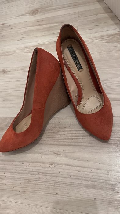 Pantofi Zara, 37, piele întoarsă