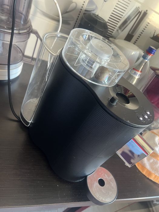 Vand aparat cafea Coffeb ,stare foarte buna