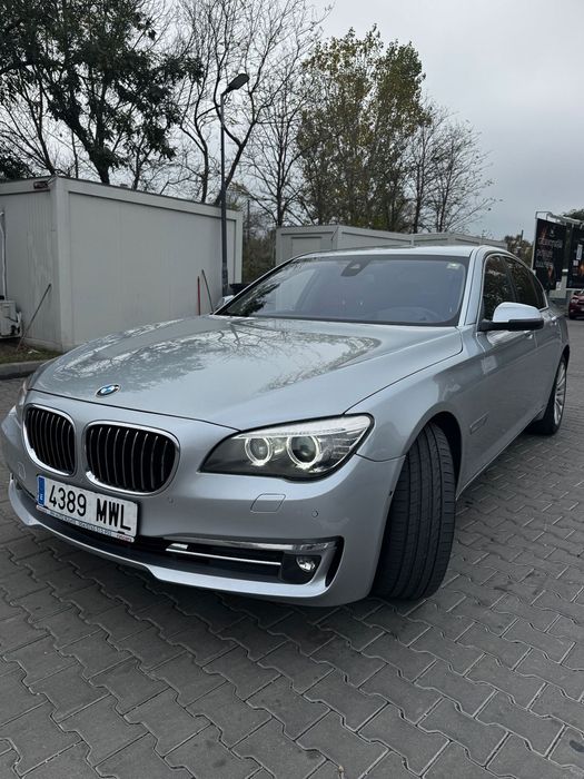 BMW Seria 7 Stare perfectă . Întreținere la timp